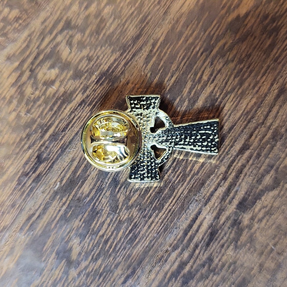 Gold Tone Cross Lapel Pin - Picture 4 of 7